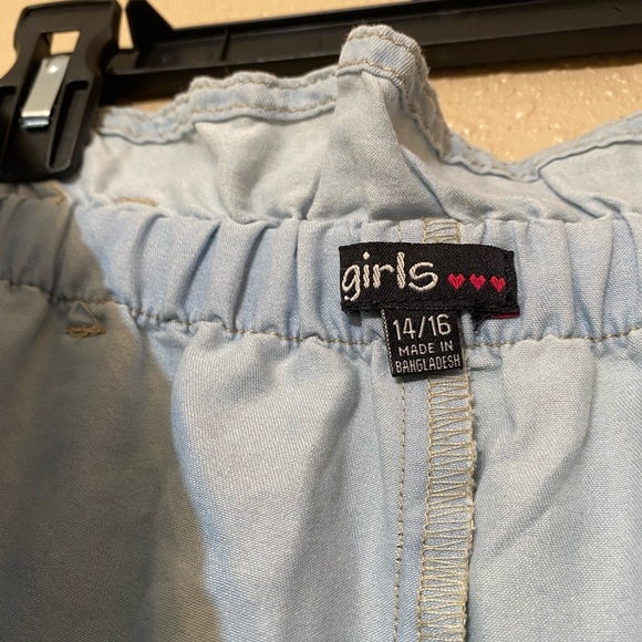 Jeans - Picture 3 of 3